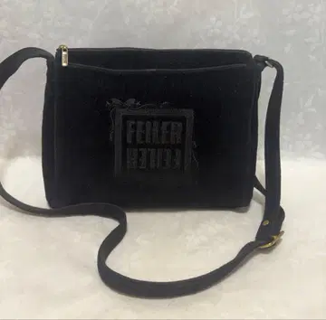 페이 숄더백 슈니르 직조 블랙 무지 브랜드 로고 자수