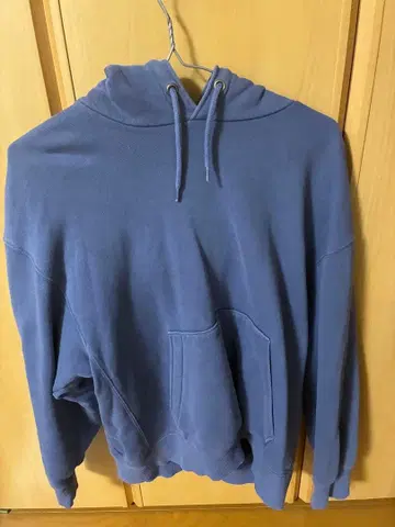 파란 보라색 후드 부착 후드티