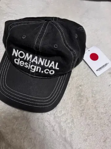 NOMANUAL 블랙 캡