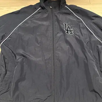 LA 로고 네이비 나일론 자켓