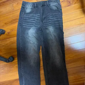 다크 그레이 스트레이트 데님