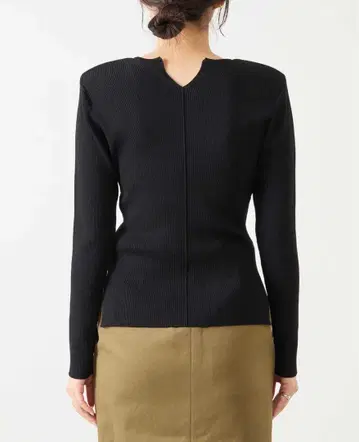 새상품급 레리타주 마르티니크 파워 숄더 리브 풀오버