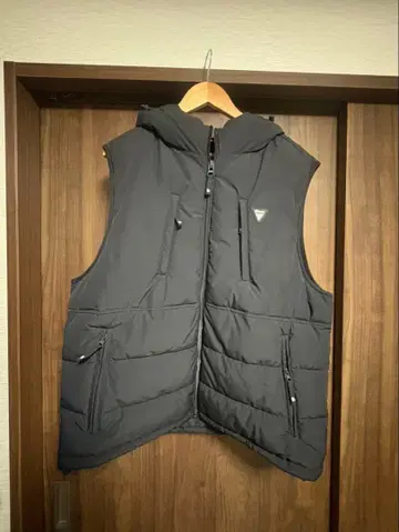 ZARA 블랙 다운 베스트 후드 부착