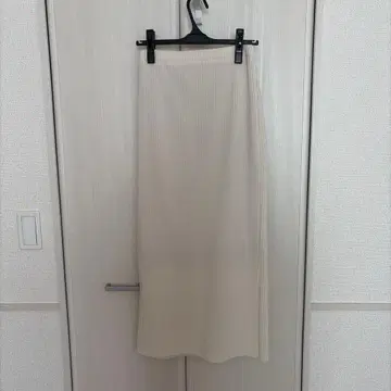 윌 프리 타이트 스커트 아이보리