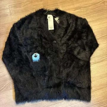 미사용 새상품 S 사이즈 GU 퍼펫 스 오버사이즈 가디건