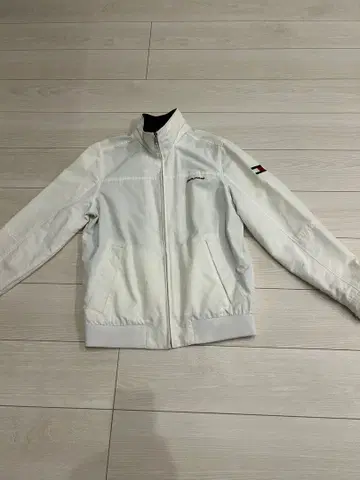 타미힐피거 화이트 나일론 자켓 S