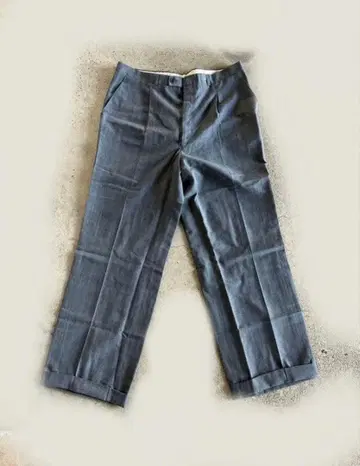 노브랜드 슬랙스 와이드 1턱 빈티지 (그레이)