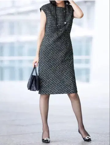 [ 미사용품 ] DAMA collection 트위드 원피스 11AR L