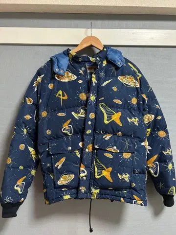 weirdo 스페이스 타겟 다운 자켓