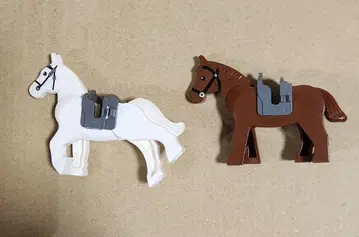 LEGO 미니 피규어 말 세트 53