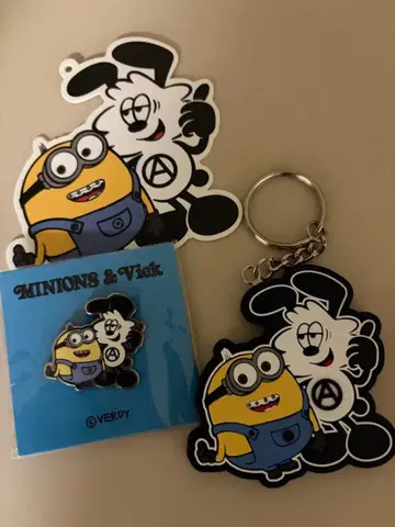 Verdy MINIONS & Vick 미니 키링 핀즈
