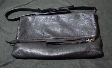 MR.OLIVE 미스터 올리브 카우 가죽 클러치 숄더백