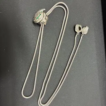 에메랄드 스톤 실버 목걸이