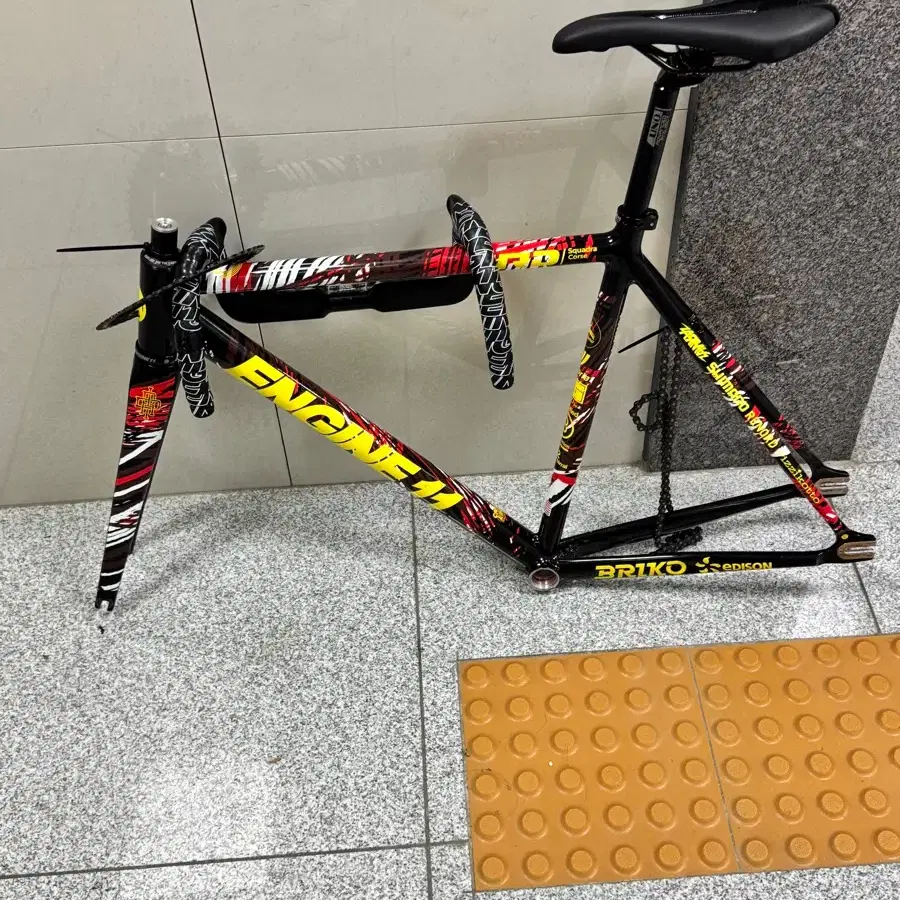 Wiawis txt sd L size + Hatta bibi #위아위스,#위아위스txtsd,#프레임