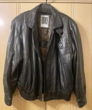 [ VIA NUOVA PELLE ] 가죽 자켓 블랙