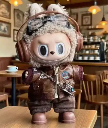 러브돌용 귀여운 옷 갈아입기 파이롯트 코스튬! 플라이트 자켓 등!