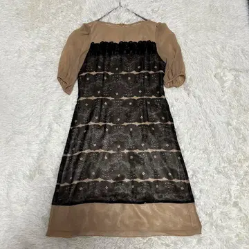 오스틴 리드 꽃무늬 레이스 도킹 반팔 원피스 블랙 38