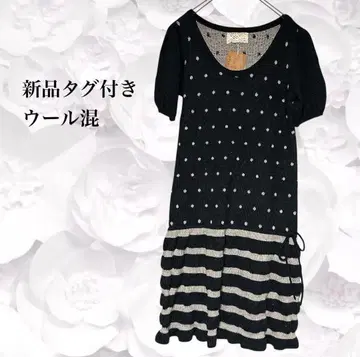 새상품 원피스 니트 [ M ] 블랙 블랙 도트 도트 보더 반팔 무릎 기장