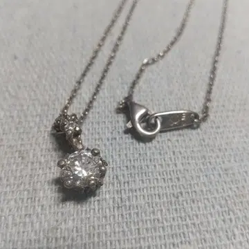 e.m. 목걸이 지르코니아