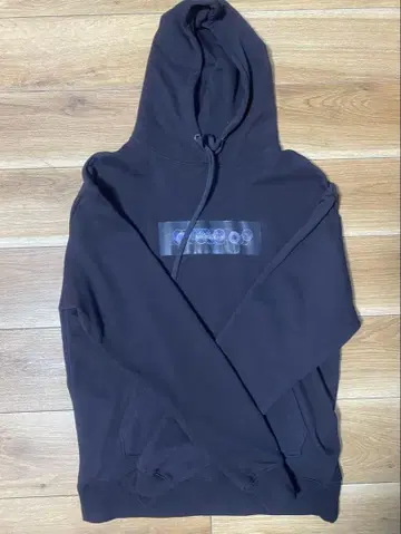 Sir Vanity 'midnight sun' 후드티