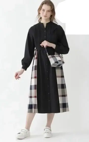 블루 레이블 크레스트브릿지 소프트 코튼 브로드 원피스