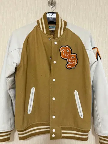 Quiksilver 바시티 자켓 베이지/화이트