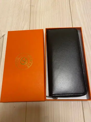 오일 가죽 장지갑 블랙