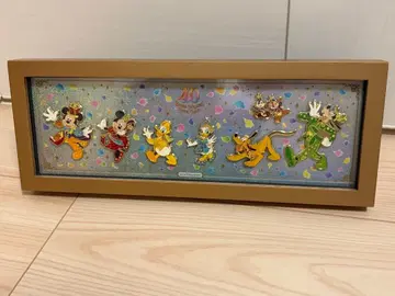 디즈니 40주년 핀 배지 & 프레임 세트