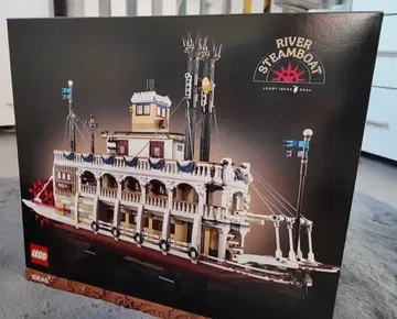 [ 미개봉 새상품 ] LEGO Ideas 증기선 21356