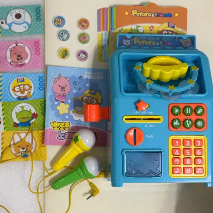 Pororo Coin Karaoke (Main unit in good condition, 2 microphones unused!)  #뽀로로노래방,#뽀로로,#노래방장난감 on Bunjang Global Site.