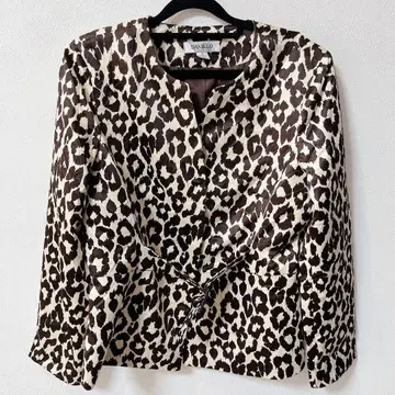 트렌드 DANILLO 레오파드 무늬 긴팔 자켓 [ 사이즈 12 ]