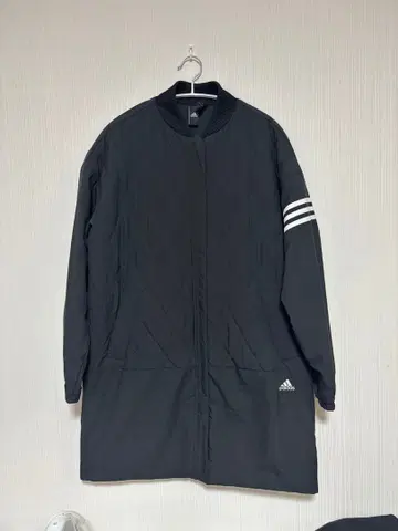 adidas 블랙 퀼팅 아우터 M