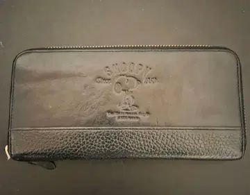 SNOOPY 가죽 컬렉션 장지갑 블랙