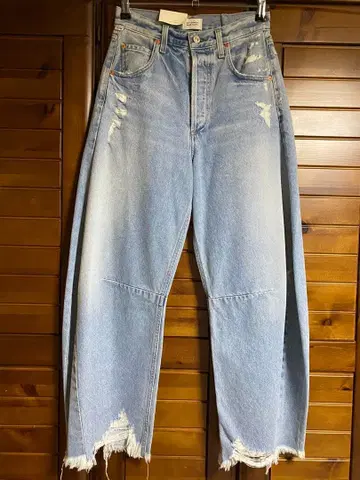 CITIZENS OF HUMANITY 데미지 데님 팬츠 24사이즈