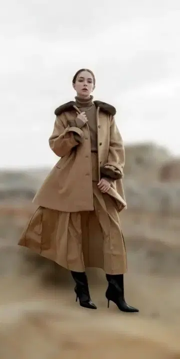 Ackd far flare middlecoat