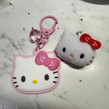헬로키티 키링 묶음 판매