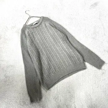 [세븐 데이즈 선데이] (M) 리브 니트 그레이 복슬복슬 케이블 짜임