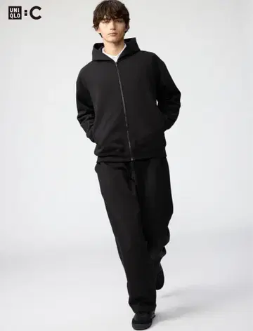 [ UNIQLO C ] 블랙 맨투맨 와이드 팬츠