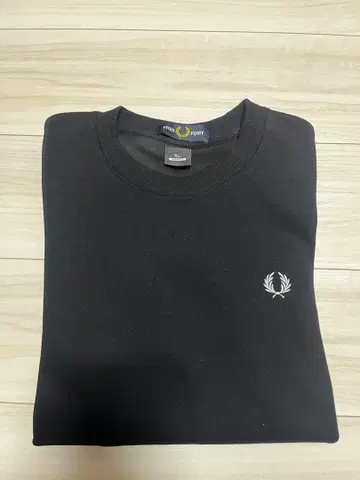 남성용 블랙 긴팔 크루넥 티셔츠 트레이닝복 로고 자수 포함