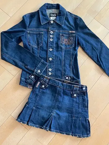 D&G 다크 블루 데님 자켓 스커트 셋업