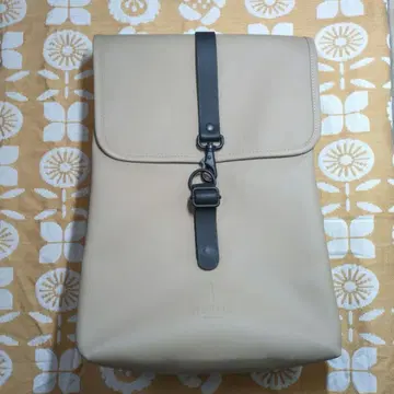 RAINS 발수 백팩 ( 구 디자인 )