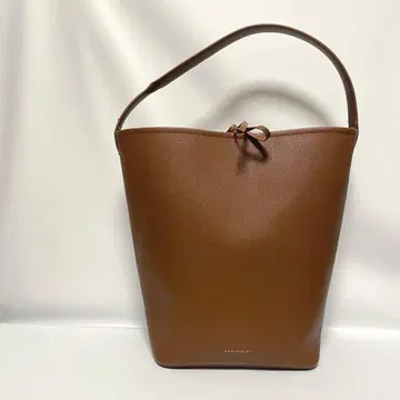 [ 컨디션 최상 ] quaranciel 원숄더 가죽 토트