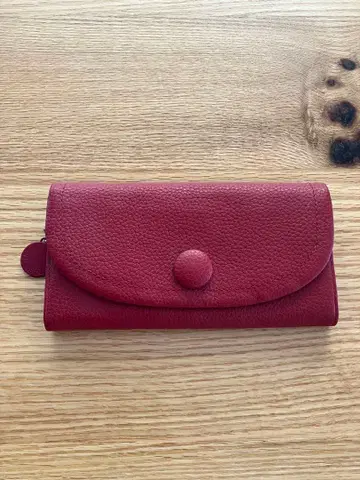 질스튜어트 장지갑 루나티 미사용 새상품