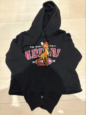 adidas x Disney 밤비 후드티 사이즈 S