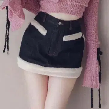 andmary Fur pocket denim skirt