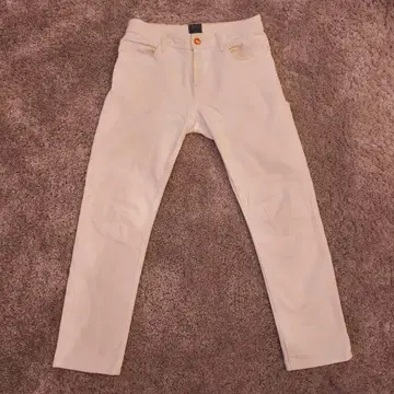 PT05 화이트 슬림 테이퍼트 데님 30 사이즈