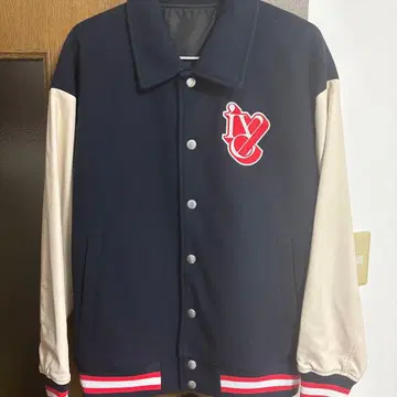 IVE 1ST WORLD TOUR 바시티 자켓