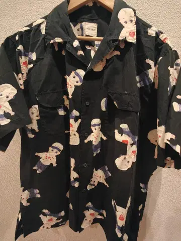 칼 헬무트 반팔 하와이안 셔츠