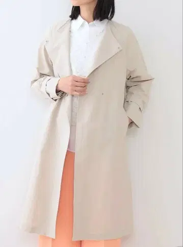 [ 미사용 새상품 ] INDIVI 트렌치풍 롱 코트