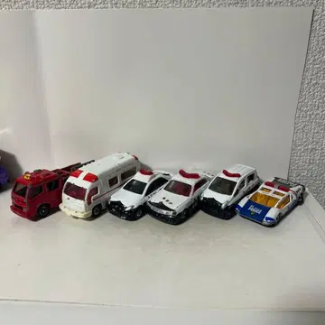 5 토미카 묶음 판매 순찰차 구급차 소방차 크라운 세드릭 모리타